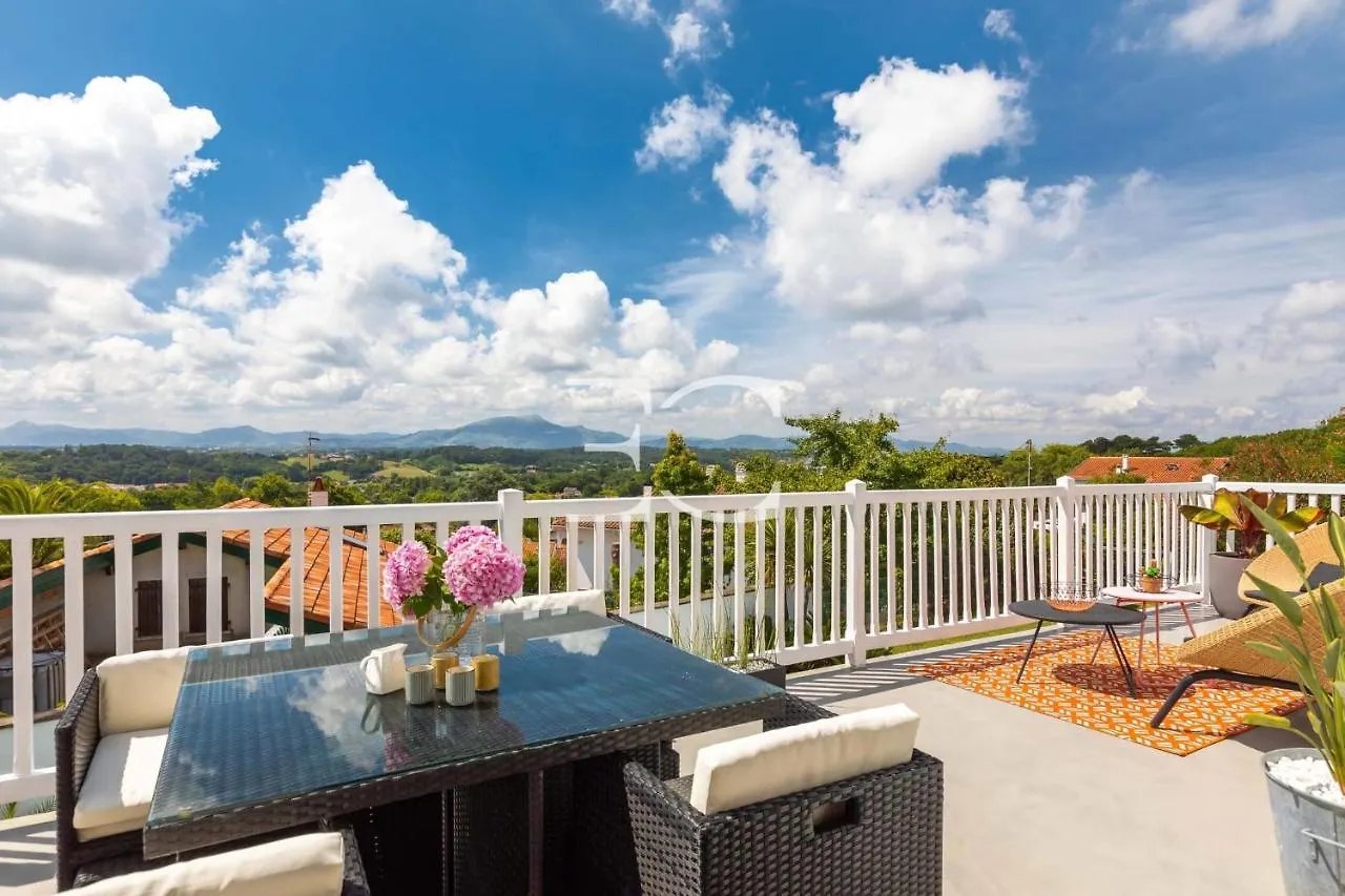 Promo July -Easy Cles- Breathtaking View Over The Mountains Bidart