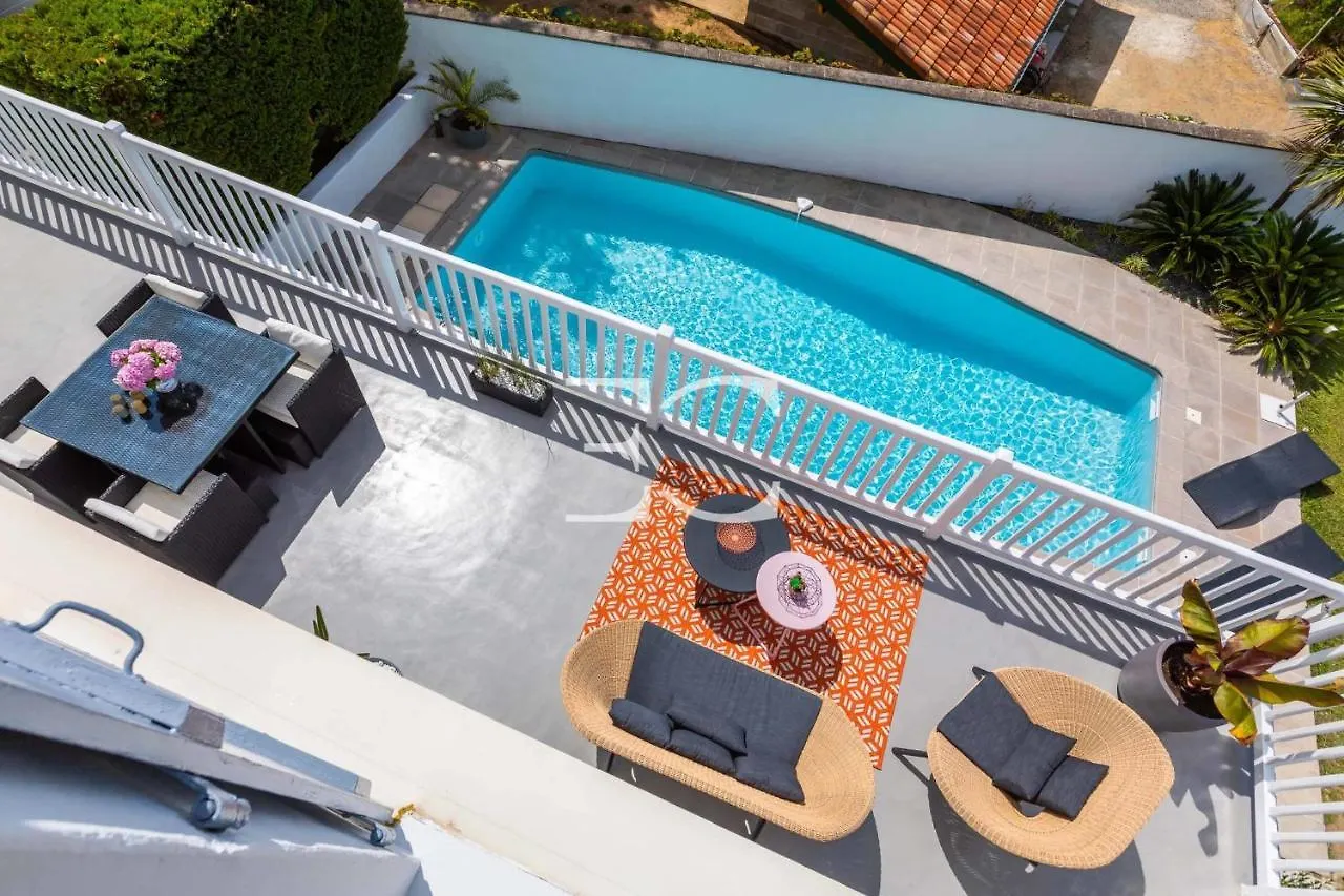 Promo July -Easy Cles- Breathtaking View Over The Mountains Bidart Villa