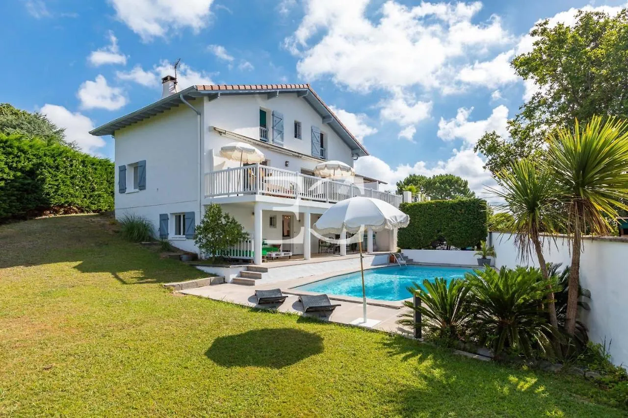 Promo July -Easy Cles- Breathtaking View Over The Mountains Bidart France